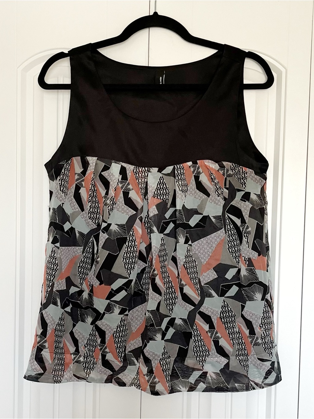 Vero Moda Mixed-Print Sleeveless Blouse